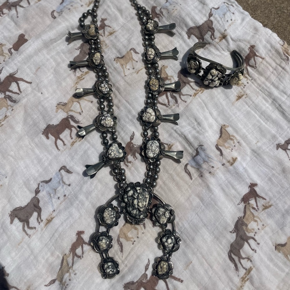 White Buffalo vintage set